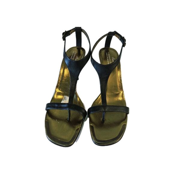 Donald J Pliner Heel Shoes Made in Italy, Size 9 - Picture 3 of 9